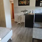 Apartma Dolgi 류블랴나